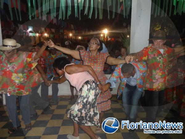 Secretaria de Assistência Social realizou arraiá da 3ª idade em Floriano.(Imagem:FlorianoNews)
