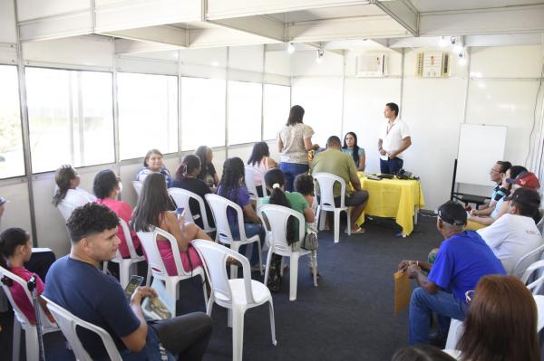 Diálogos pelo Piauí encerra com 1.104 atendimentos em Floriano