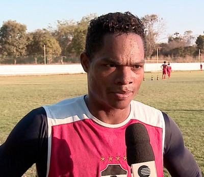 Fabiano agradece River-PI, mas renova com Piauí para 2015
