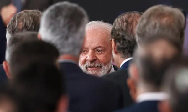 Lula faz apelo para Congresso aprovar PEC da Segurança Pública