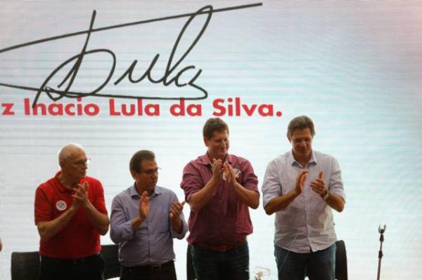 Eduardo Suplicy, Luis Marinho, Jilmar Tatto e Fernando Haddad.(Imagem:ALERIA GONCALVEZ/ESTAD&Atilde;O)