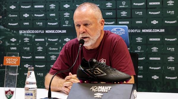 Mano Menezes é demitido do Fluminense após estreia no Brasileirão