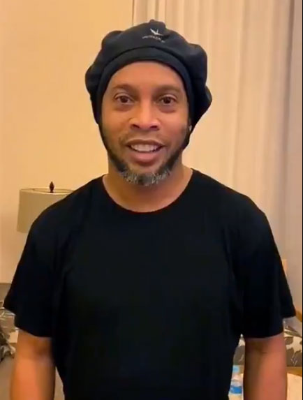Após mais de 5 meses presos, Ronaldinho e Assis fazem acordo e são soltos