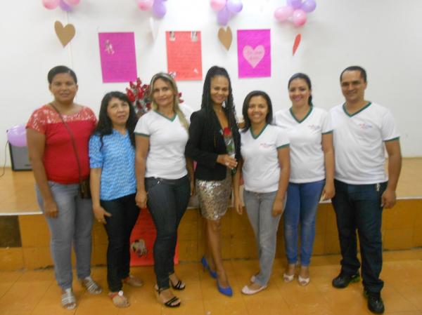 ProJovem Urbano de Floriano celebrou o Dia das M&atilde;es.(Imagem:Divulga&ccedil;&atilde;o)