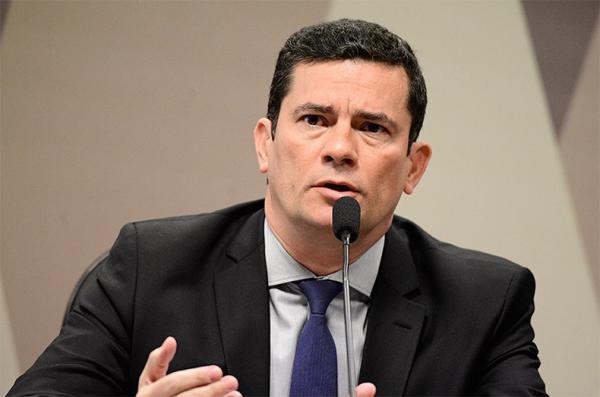 Rejeição a planos de Moro na Câmara chega a 80%