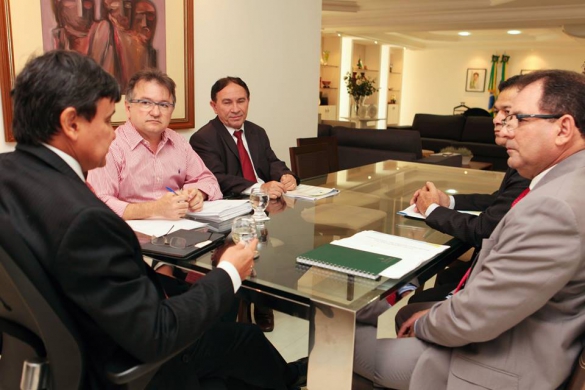Eletrobras apresenta Programa de Investimentos ao governador Wellington Dias