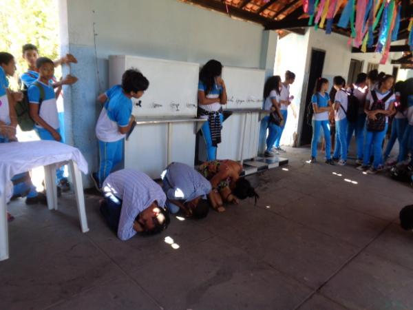 Lindolfo Uchoa comemora semana do folclore com apresenta&ccedil;&otilde;es culturais.(Imagem:FlorianoNews)