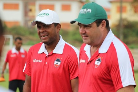 River-PI joga com desfalques e estreias no primeiro jogo de Vica como técnico