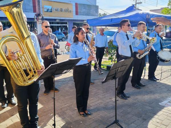 Hasteamento das bandeiras e missa em a&ccedil;&atilde;o de gra&ccedil;as celebram os 127 anos de Floriano.(Imagem:FlorianoNews)