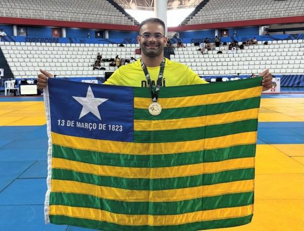 Jud&ocirc; piauiense mostra for&ccedil;a e garante 53 medalhas na etapa regional do Campeonato Brasileiro(Imagem:Divulga&ccedil;&atilde;o)