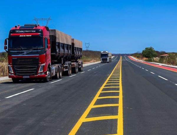 Malha rodoviária do Território Vales dos Rios Piauí e Itaueiras recebe investimento de R$ 72 milhões