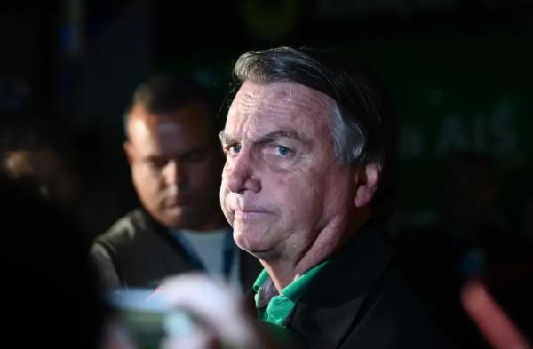Bolsonaro é indiciado pela PF por suspeita de fraude em cartão de vacinação da covid-19