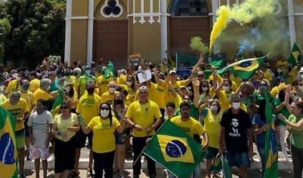 No dia da Independência do Brasil, Bolsonaristas fazem manifestação em Floriano