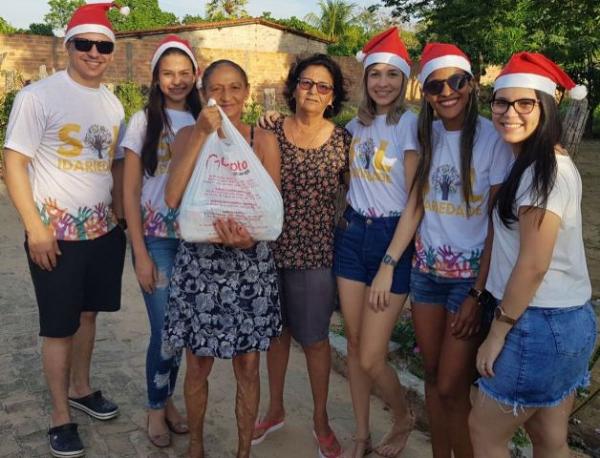 Coletivo promove a&ccedil;&otilde;es para uma Semana Santa solid&aacute;ria em Floriano.(Imagem: Grupo Sol)