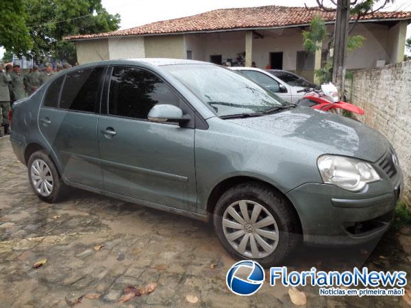 Autom&oacute;vel recuperado(Imagem:FlorianoNews)