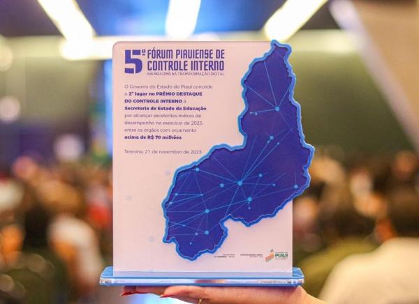 Seduc conquista 2º lugar no Prêmio Destaque do Controle Interno entre os órgãos do Governo do Piauí