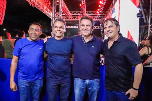  Ciro Nogueira participa do tradicional Z&eacute; Pereira de Jos&eacute; de Freitas(Imagem:Ascom)