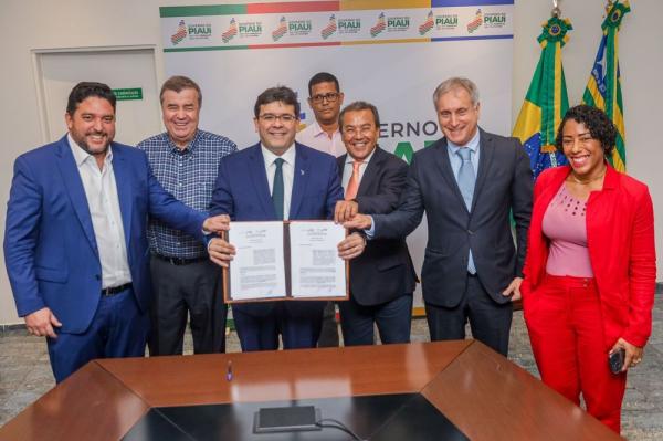 Governo renova contrato de concessão das rodoviárias de Picos e Floriano
