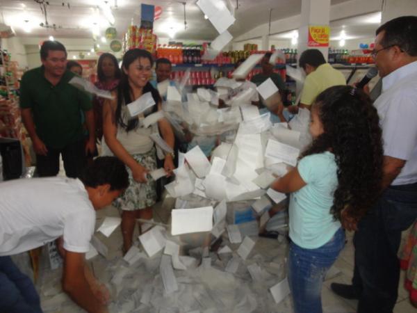 Show de Pr&ecirc;mios (Imagem:FlorianoNews)