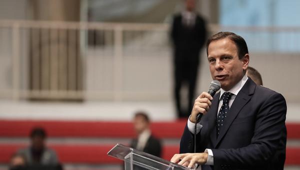 Doria cobra senso de urgência da Anvisa para liberação da Coronavac