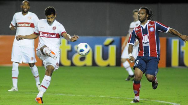 Bahia e Internacional ficaram apenas no empate no est&aacute;dio de Pitua&ccedil;u, em Salvador.(Imagem: Ag&ecirc;ncia Estado)