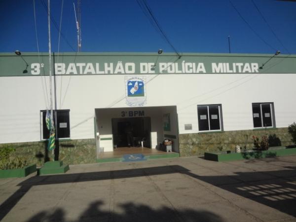 Pol&iacute;cia Militar apreende 14 motos em blitz rel&acirc;mpago nesta quinta-feira.(Imagem:FlorianoNews)