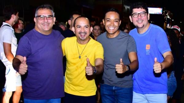 Poder Legislativo de Floriano participa de toda a programação do carnaval da Princesa do Sul