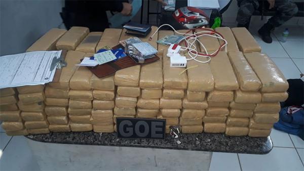 Polícia apreende 100 kg de maconha avaliados em R$ 30 mil que iriam para Teresina