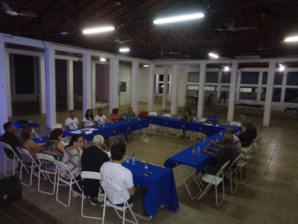 Projeto Abrace Floriano é tema de reunião do Rotary Club