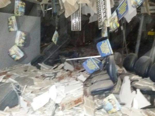 Bando com fuzis explode banco e um morre em confronto com a PM no PI