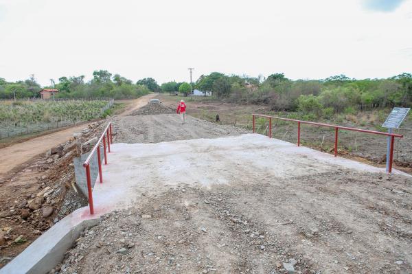 Em Caraúbas do Piauí, Ciro Nogueira inaugura obras juntamente com prefeita petista Andressa Leal(Imagem:Ascom)