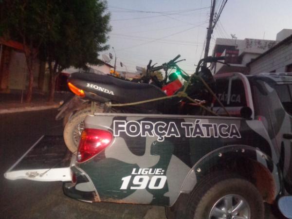 Força Tática de Floriano prende dupla suspeita de receptação em Nazaré do Piauí.(Imagem:FlorianoNews)