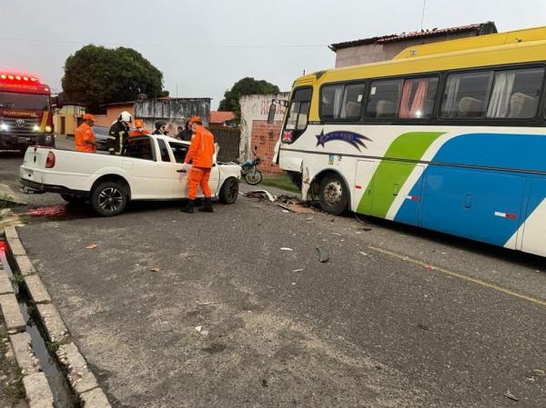 Empresário morre após colidir carro em ônibus na zona Sudeste de Teresina