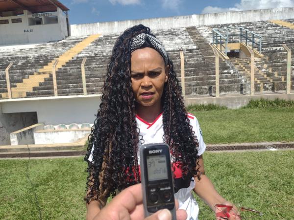 Elineuza Ramos, secret&aacute;ria de esporte(Imagem:FlorianoNews)