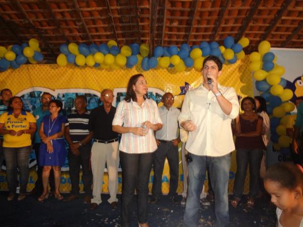 Conven&ccedil;&atilde;o homologa candidatura de En&eacute;ias Maia &agrave; prefeitura de Floriano.(Imagem:FlorianoNews)