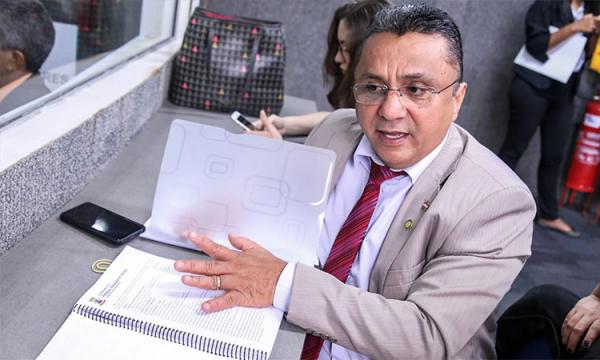 Vereador Dudu diz que pesquisas não traz segurança para escolher candidato