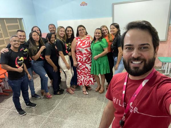 Escola Pequeno Pr&iacute;ncipe prepara-se para um ano letivo de excel&ecirc;ncia com Encontro Pedag&oacute;gico(Imagem:EPP)
