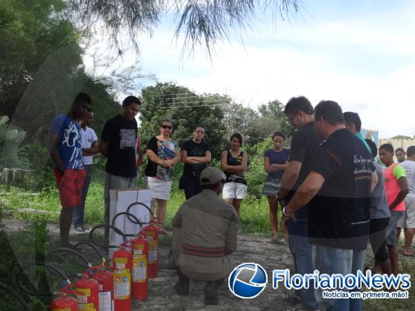 Bombeiros realizaram treinamento com equipe t&eacute;cnica e elenco da Paix&atilde;o de Cristo.(Imagem:FlorianoNews)