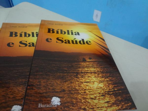 Livro B&iacute;blia e Sa&uacute;de (Imagem:FlorianoNews)
