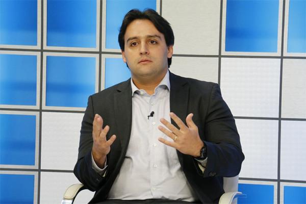 Flávio Júnior é o próximo deputado a voltar para secretaria