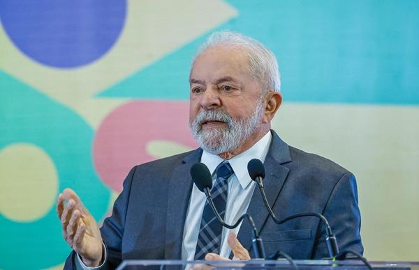 Lula cogita secretaria em vez de ministério para indígenas