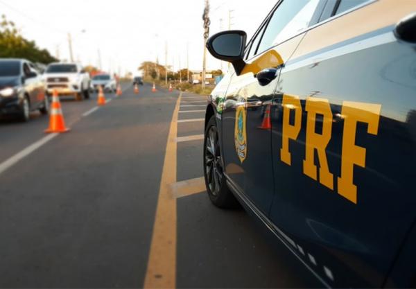 PRF apreende 327 veículos e prende 35 pessoas durante operação no Piauí