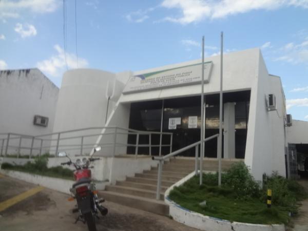 Homem é vítima de tentativa de homicídio em Floriano