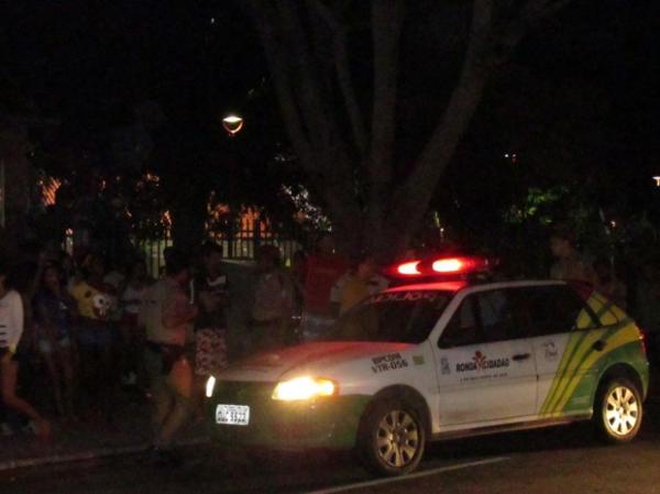 Pol&iacute;cia Militar e Rone foram acionadas para conter tumulto em shopping.(Imagem:Patr&iacute;cia Andrade)