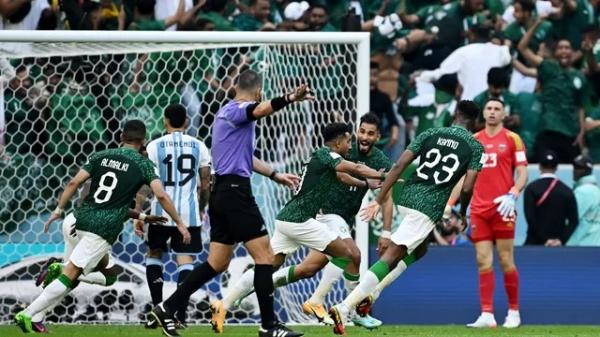 Argentina perde para a Arábia Saudita na estreia na Copa do Catar