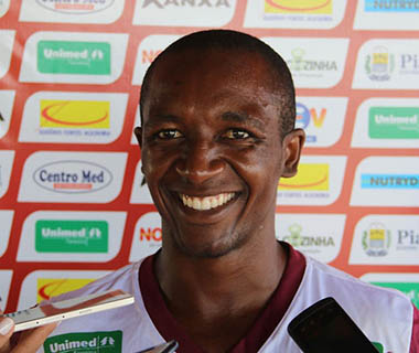 Piauí confirma negociação com volante Amarildo