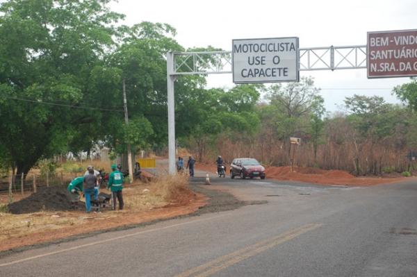 Secretaria de Infraestrutura realiza Opera&ccedil;&atilde;o Tapa Buracos em Floriano.(Imagem:Waldemir Miranda)