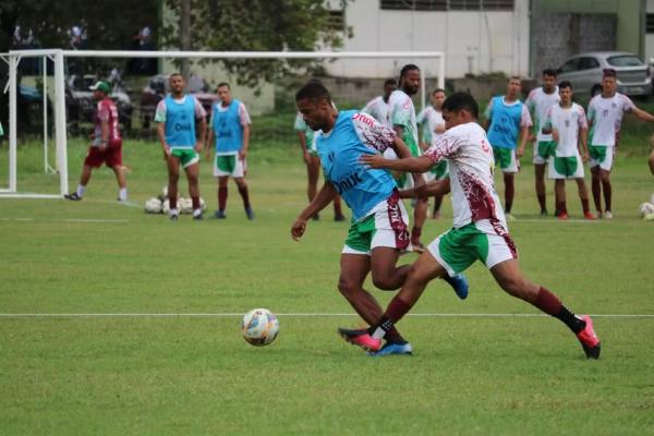 Fluminense-PI treina e deve repetir, contra o Oeirense, time que venceu o Corisabb&aacute;.(Imagem:Pablo Cavalcante)