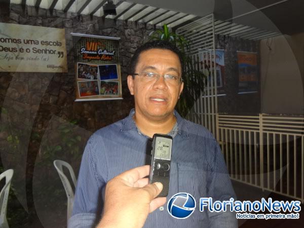 Marcos Aur&eacute;lio, diretor do Col&eacute;gio Impacto.(Imagem:FlorianoNews)