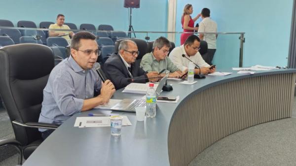 Prefeitura de Floriano apresenta prestação de contas do 2º quadrimestre de 2025 à Câmara Municipal(Imagem:Secom)